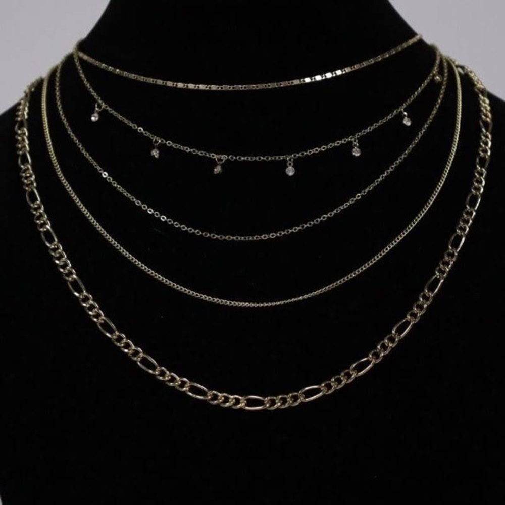 ✨ Jules Smith Layered Chain Necklace